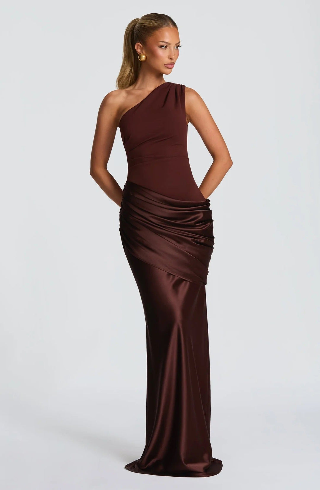Damen elegantes asymmetrisches Satin-Abendkleid mit Drapé-Design Nord Taschen