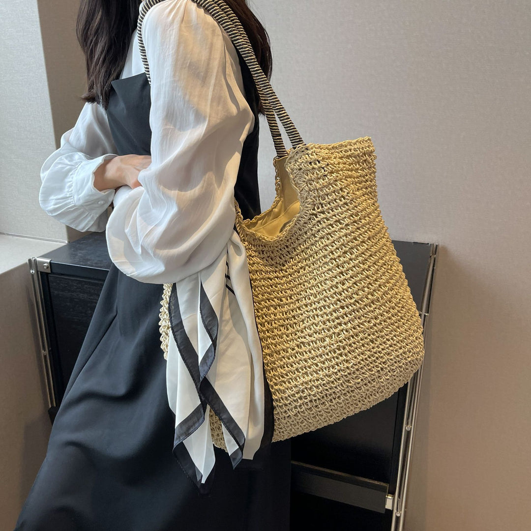 Damen trendige Strohtasche mit modischem Kordelzug Nord Taschen