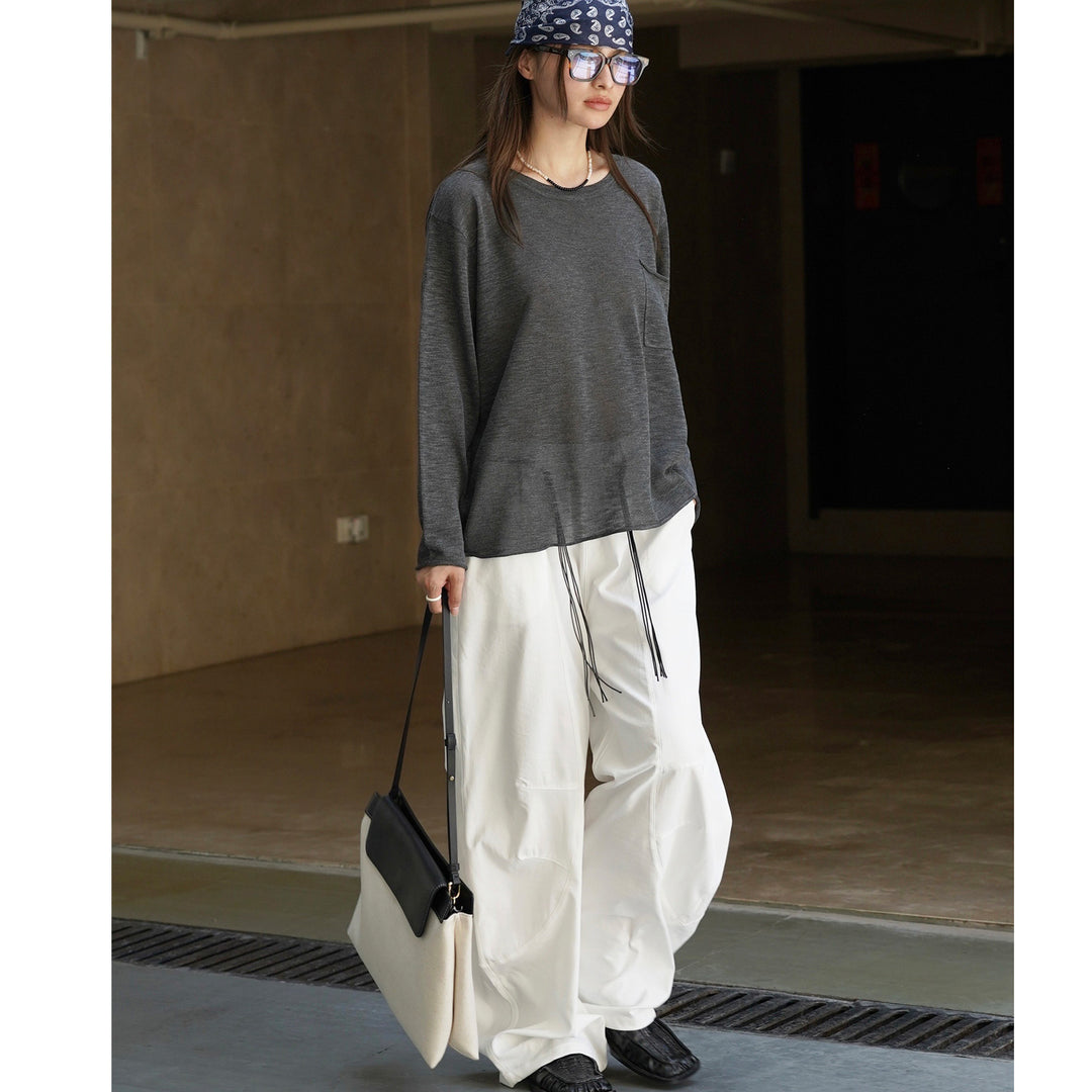Damen Weites leichtes Feinstrick-Longsleeve mit Brusttasche und Rundhalsausschnitt Nord Taschen