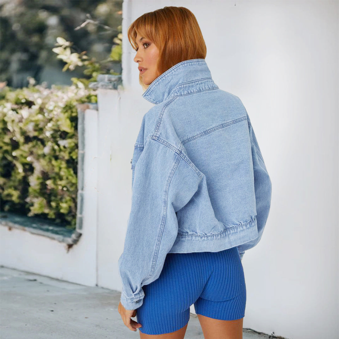 Damen Cropped Oversize-Denimjacke mit Druckknopf-Front und aufgesetzten Brusttaschen Nord Taschen