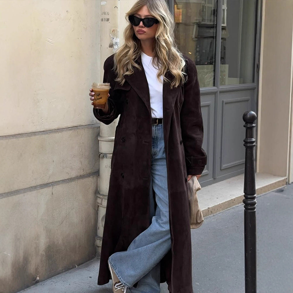 Damen Langer Velours-Trenchcoat mit Bindegürtel und Reverskragen Nord Taschen