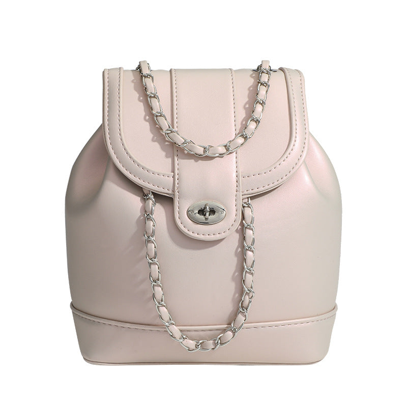 Damen Umhängetasche mit elegantem Kettenhenkel und stilvollem Faltendesign Nord Taschen