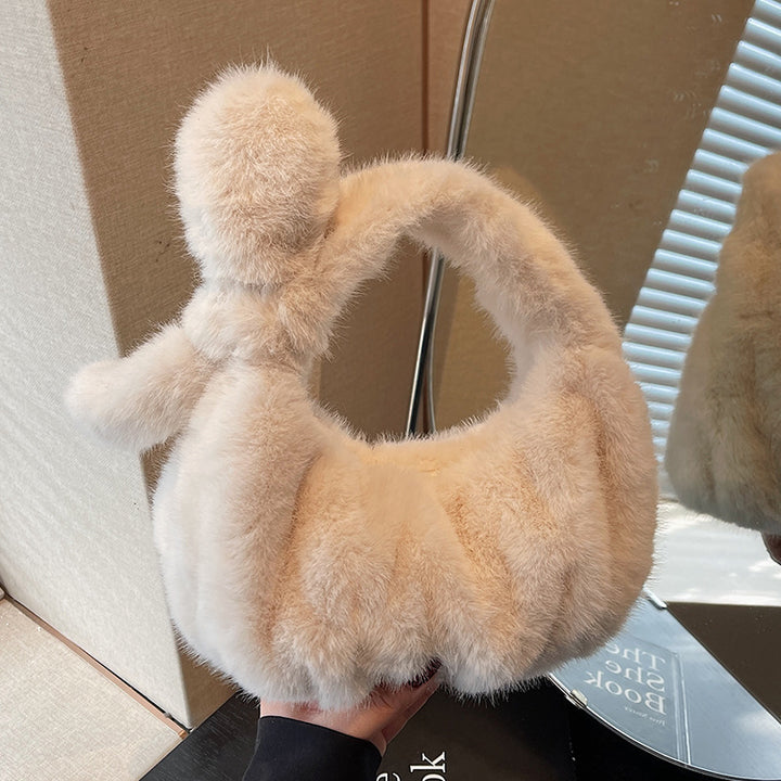 Damen elegante Beuteltasche aus kuscheligem Kunstfell Nord Taschen