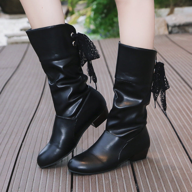 Damen  knielange Stiefel mit rückseitiger Schnürschleife, gerafftem Schaft und flachem Blockabsatz Nord Taschen