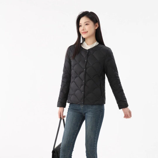 Damen leichte gesteppte Kurzjacke mit rundem Ausschnitt und Muschelsteppung Nord Taschen