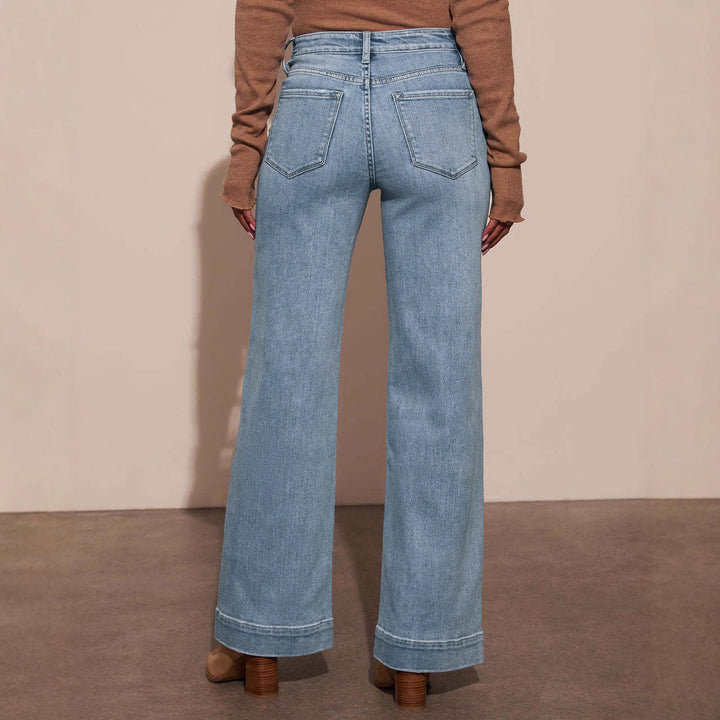 Damen Weit geschnittene Jeans mit hohen Taschen und elegantem Auftritt