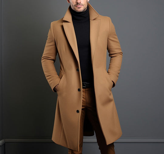 Herren Langer taillierter Wollmantel mit Reverskragen und Pattentaschen Nord Taschen