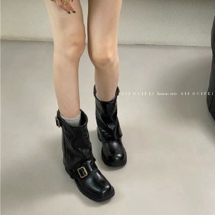 Damen Glänzende Mid‑Calf Bikerboots mit Zierriemen und Schnallen Nord Taschen