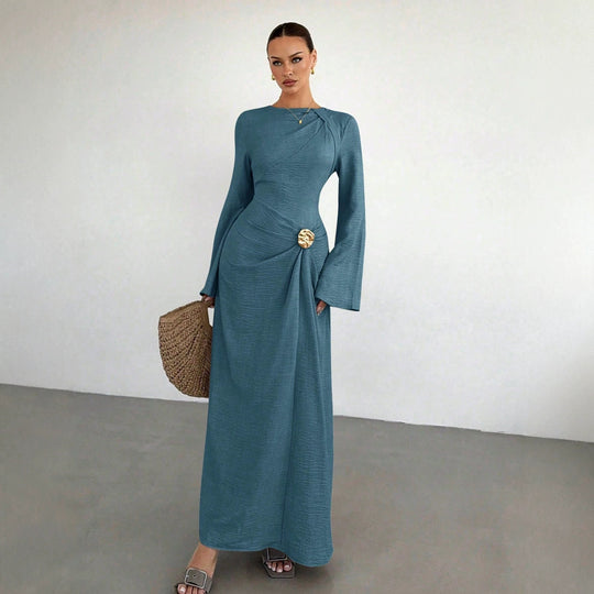Damen Maxikleid mit Drapierung, Zierbrosche und weiten Trompetenärmeln Nord Taschen
