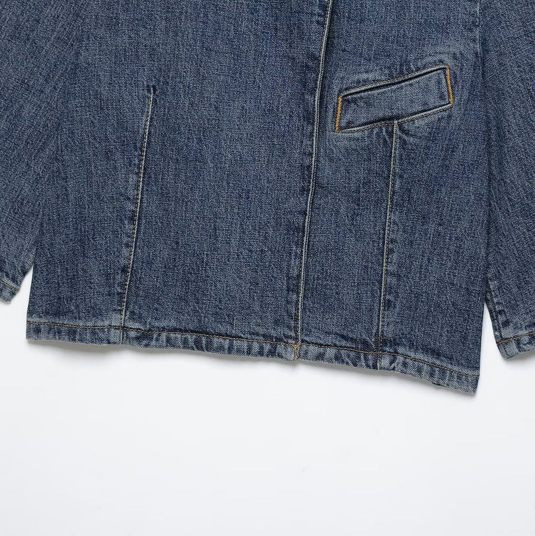 Damen Cropped Jeansjacke im Boxy-Cut mit Stehkragen und verdeckter Knopfleiste Nord Taschen