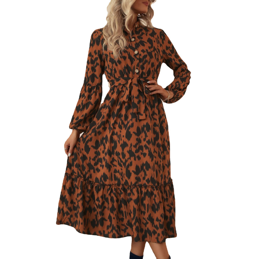 Damen Viskose-Midikleid mit Leoparden-Print, verdeckter Knopfleiste, Taillenband und Stufenvolant Nord Taschen