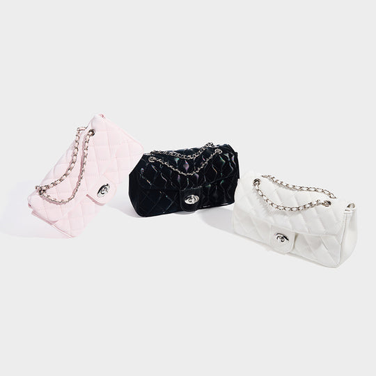 Damen Clutch-Tasche mit eleganter Steppverarbeitung und feinem Kettenriemen Nord Taschen