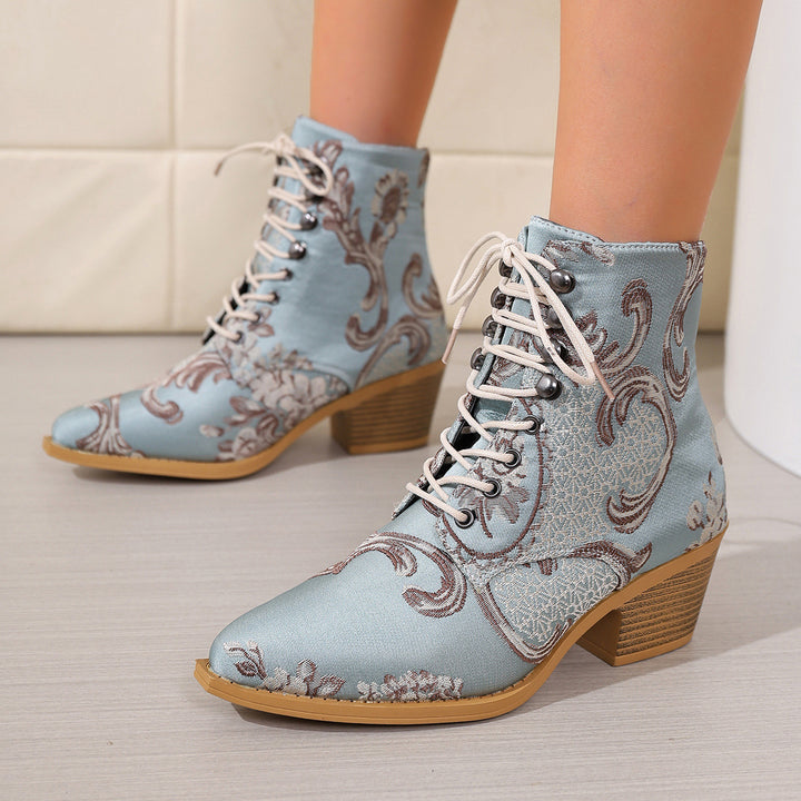 Damen nan bestickte Schnür-Stiefelette mit Jacquard-Brokatmuster und niedrigem Blockabsatz Nord Taschen