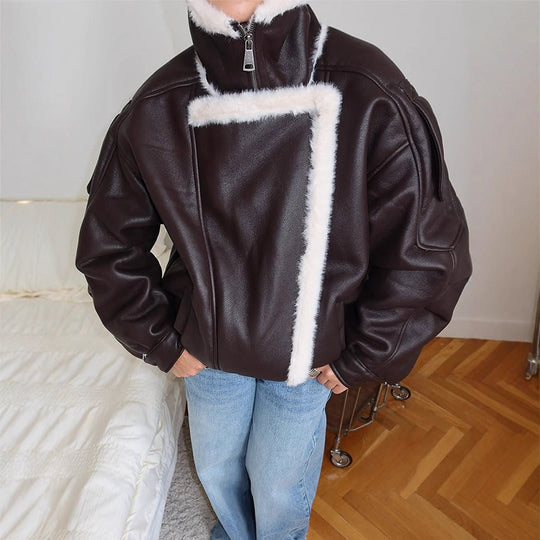 Damen Oversize Fliegerjacke aus Lederimitat mit asymmetrischer Kunstfell-Borte Nord Taschen