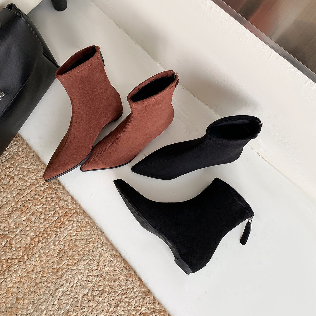 Damen Schmale spitz zulaufende Velours‑Ankleboots mit verstecktem Keilabsatz und Fersenriegel Nord Taschen