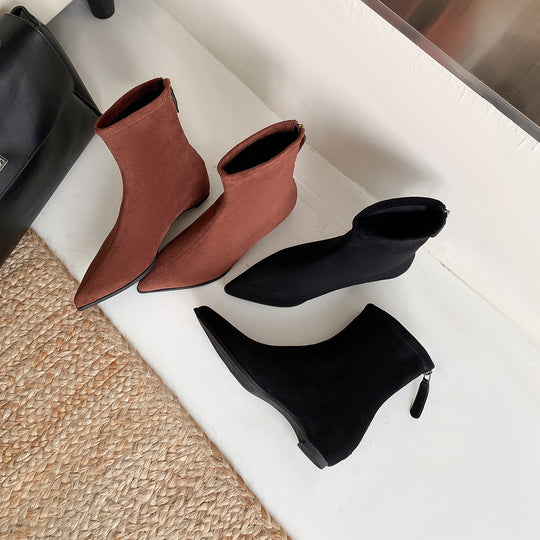 Damen Schmale spitz zulaufende Velours‑Ankleboots mit verstecktem Keilabsatz und Fersenriegel Nord Taschen