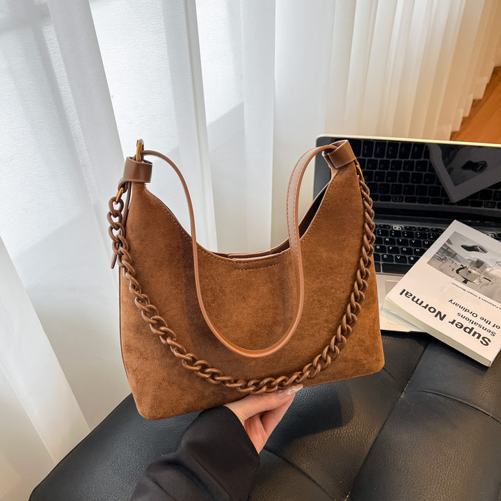 Damen trendige Schultertasche mit Kettenakzent Nord Taschen