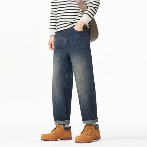 Herren Weite gerade geschnittene Denim-Jeans mit Used‑Wash und Umschlagbund Nord Taschen