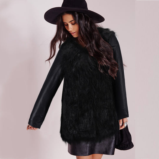 Damen Kunstpelz‑Mixjacke mit veganen Lederärmeln und Longline‑Silhouette Nord Taschen