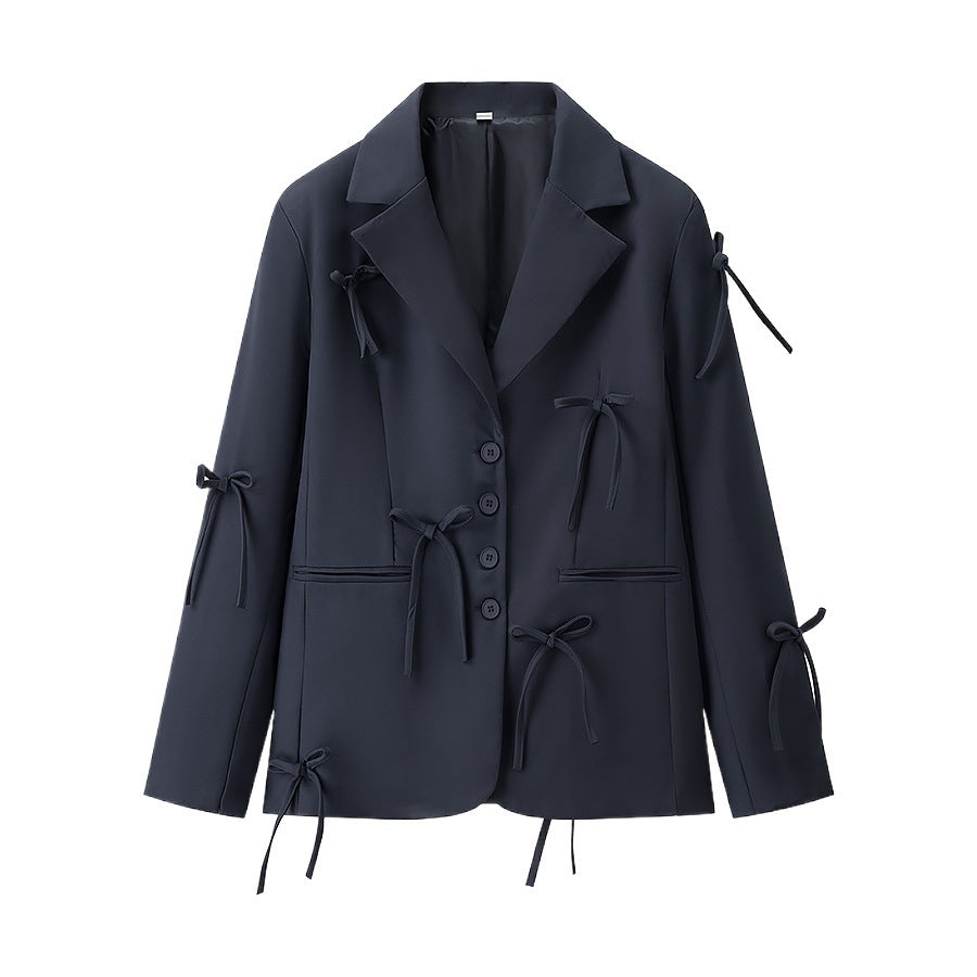 Damen Taillierter Blazer mit dekorativen Schleifen und abgestimmtem Minirock-Set Nord Taschen