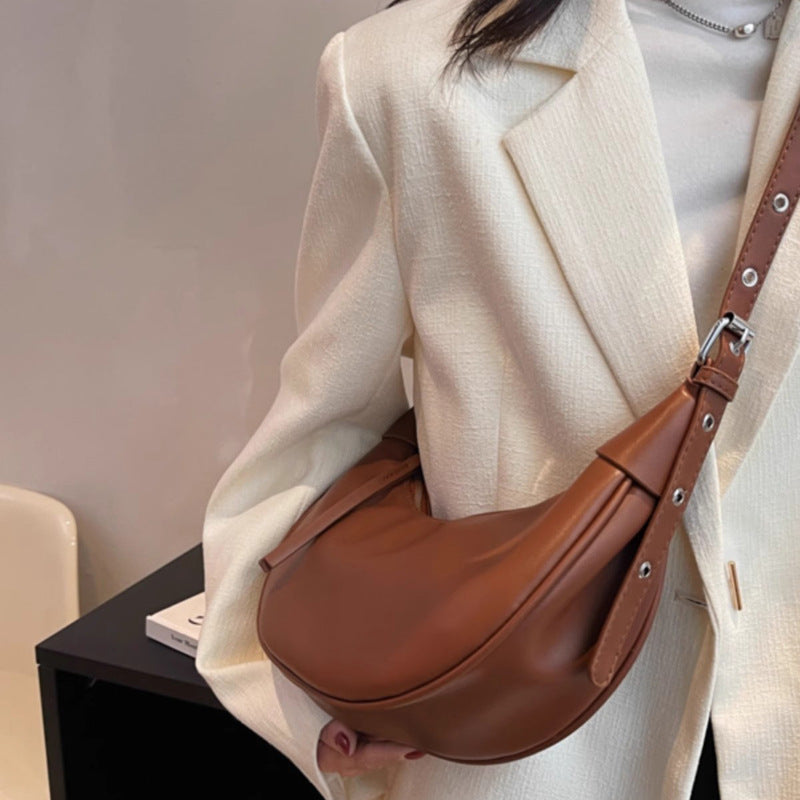 Damen Hobo-Tasche mit geschwungener Form und abnehmbarem Tragegurt Nord Taschen