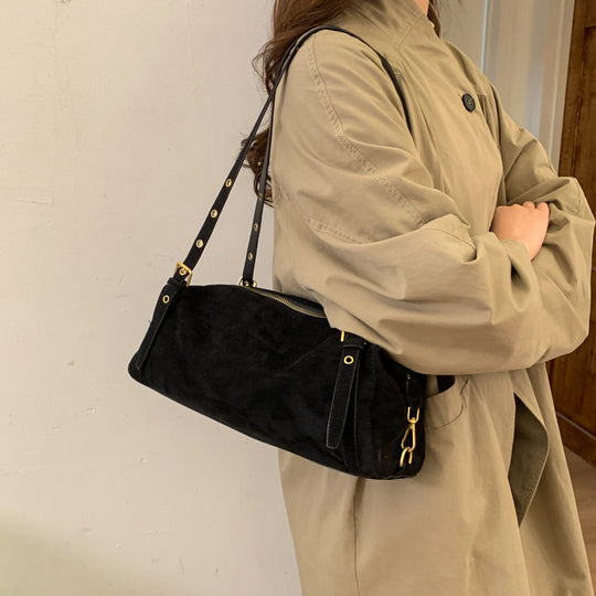 Damen Schultertasche aus hochwertigem Wildleder mit abnehmbaren Riemen Nord Taschen