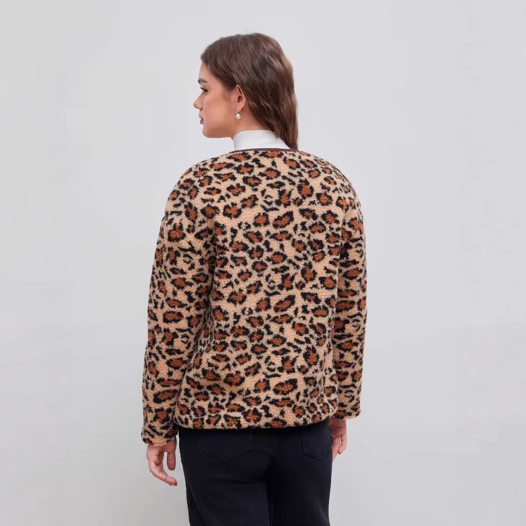 Damen Kurzjacke im Teddy‑Look mit Leopardenmuster und Knopfverschluss Nord Taschen