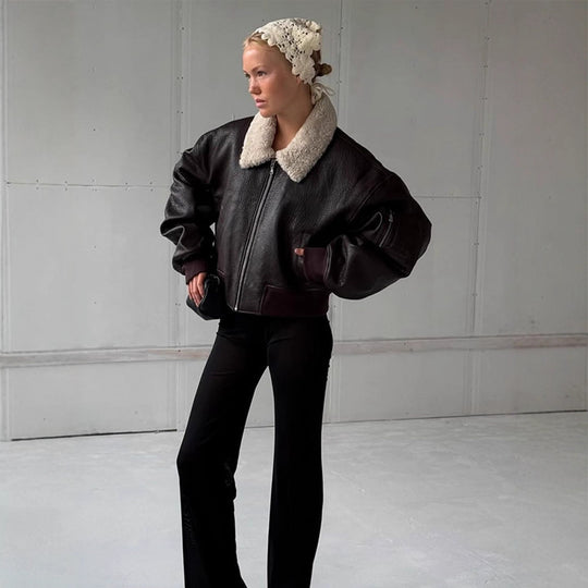 Damen Oversized Fliegerjacke im Biker-Bomber-Stil mit Teddykragen Nord Taschen