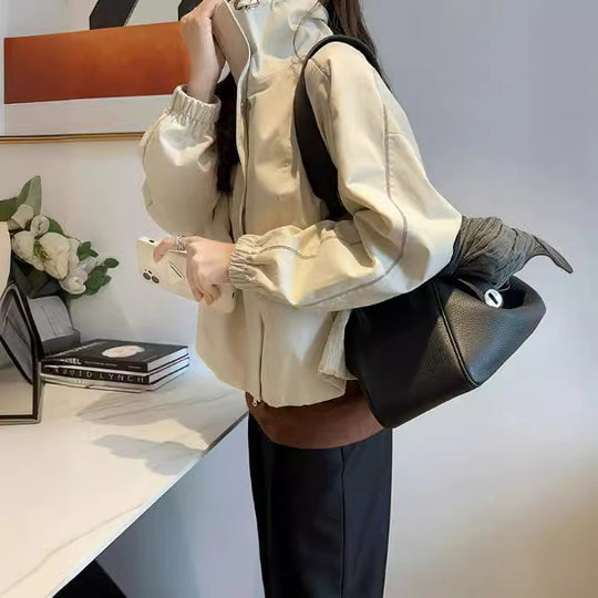 Damen Leichte Overshirt‑Jacke mit Stehkragen, Druckknopfverschluss & Kontrastnaht Nord Taschen