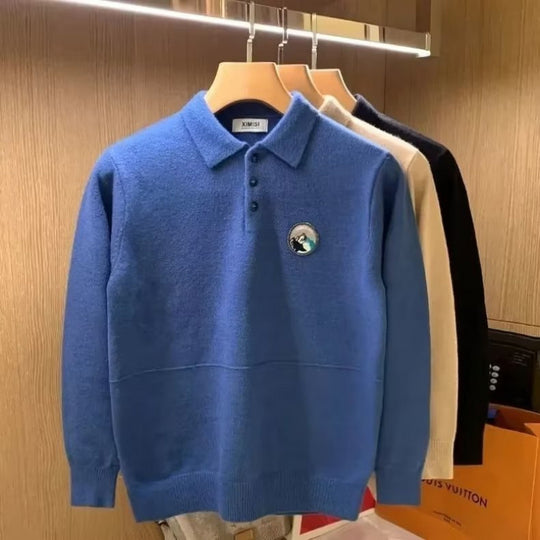 Herren Polokragen-Feinstrickpullover mit Emblem und gerippten Bündchen Nord Taschen
