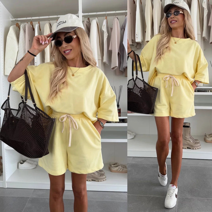 Damen lässiges Kurzarm Set aus Oversized Oberteil und Shorts Nord Taschen