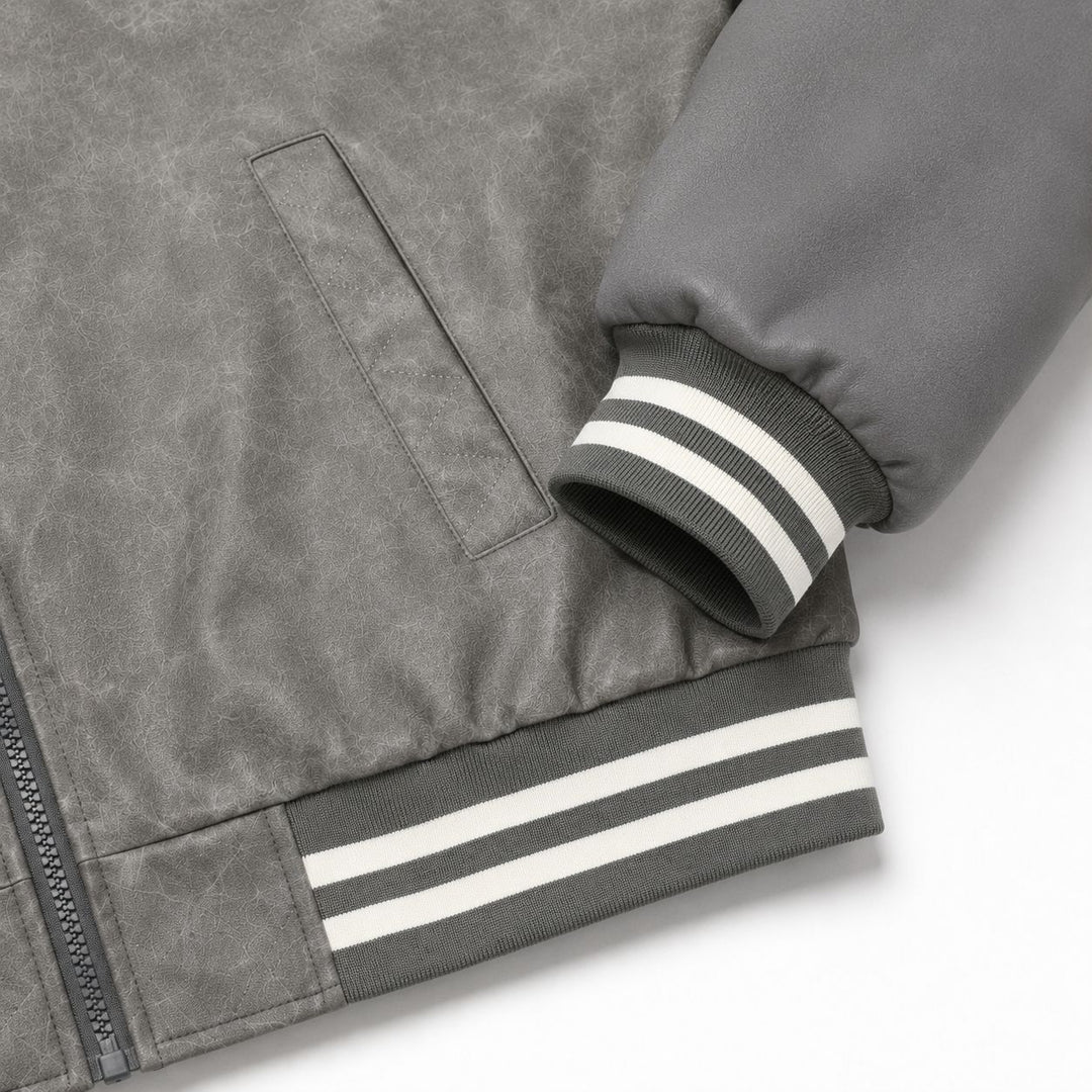 Herren Varsity-Bomberjacke im Vintage-Lederlook mit Chenille-Emblem Nord Taschen