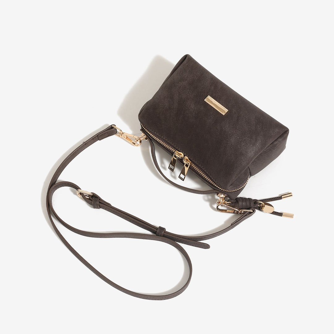 Damen Kosmetiktasche mit elegantem Design und goldenen Akzenten Nord Taschen