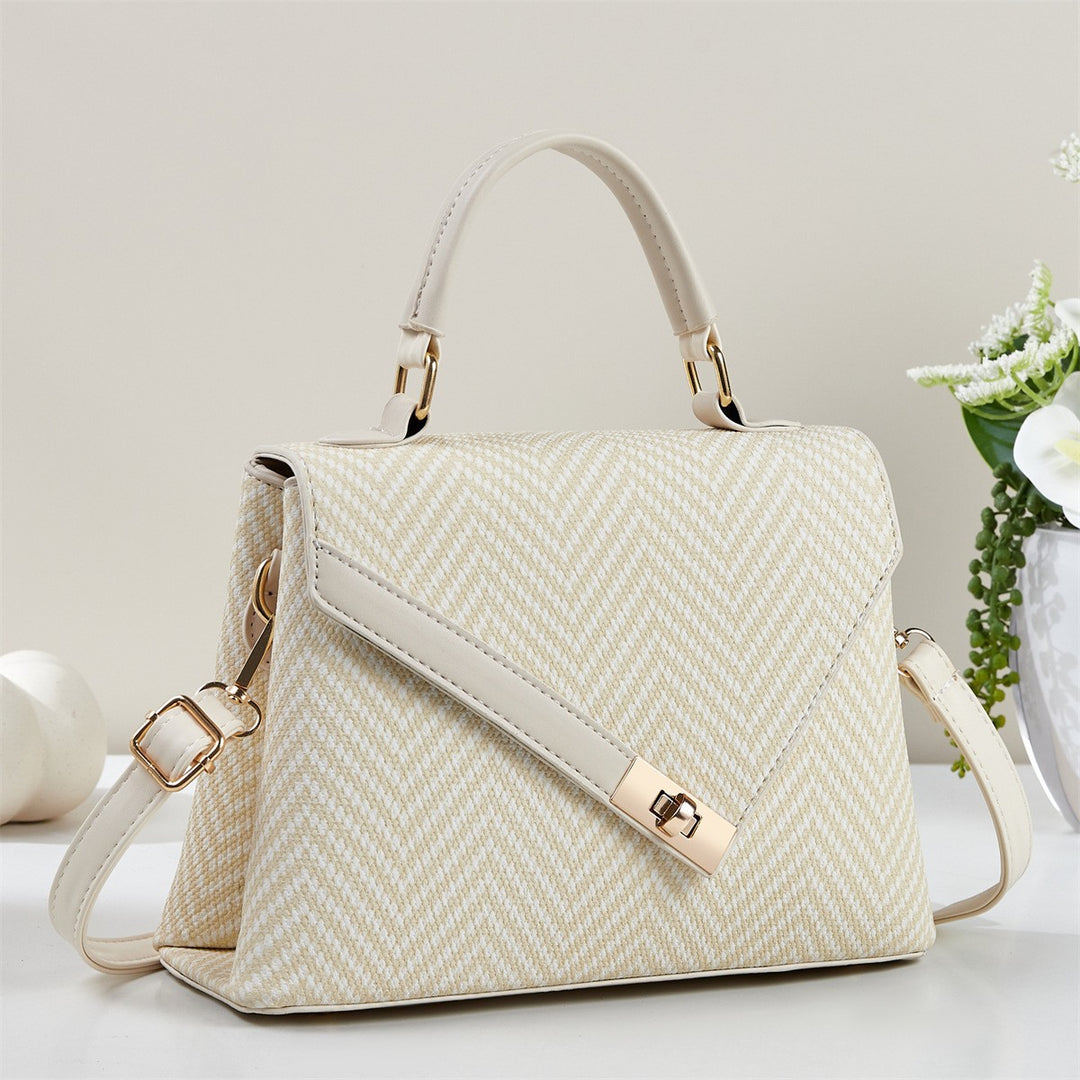 Damen Handtasche mit klassischem Chevron-Design und luxuriösem Beschlag Nord Taschen