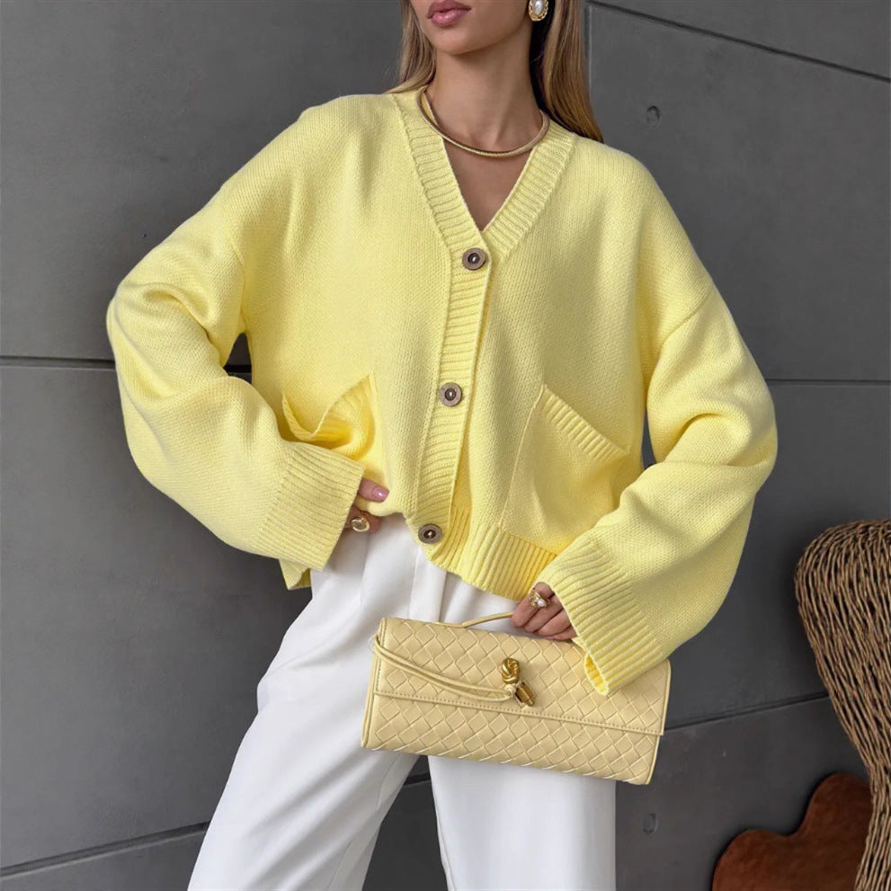 Strickjacke Damen lässig mit Knopfverschluss und großen Taschen