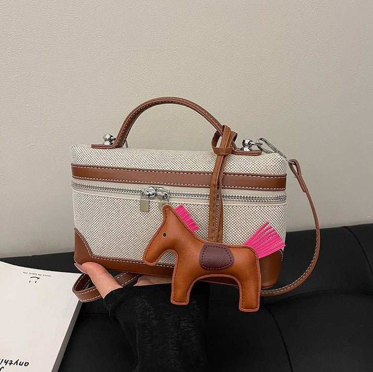 Damen elegante Handtasche mit einzigartigem tierischen Anhänger Nord Taschen