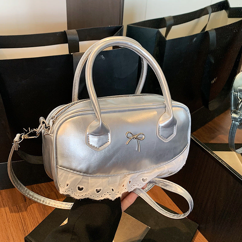 Damen Handtasche mit verspieltem Rüschendetail Nord Taschen