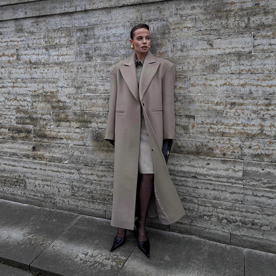 Damen Maxilanger Clean-Cut Wollmixmantel mit übergroßem Revers und gerader Silhouette Nord Taschen