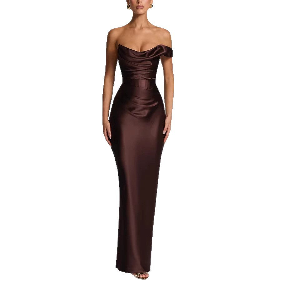Damen Elegantes Maxikleid mit asymmetrischem Schnitt und fließendem Rock
