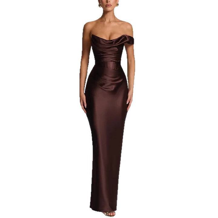 Damen Elegantes Maxikleid mit asymmetrischem Schnitt und fließendem Rock