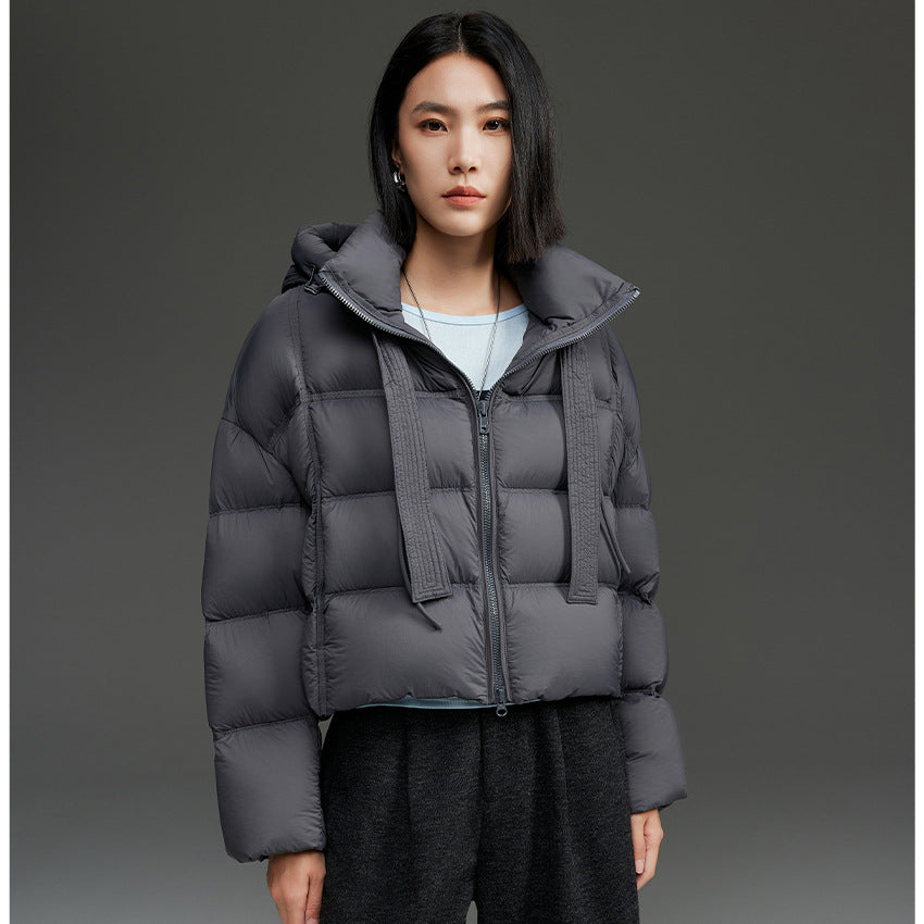 Damen Kurz geschnittene Boxy-Steppjacke mit voluminöser Kapuze und Kordelzug Nord Taschen