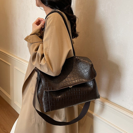 Damen Umhängetasche im eleganten Krokodil-Look mit verstellbarem Schulterriemen Nord Taschen