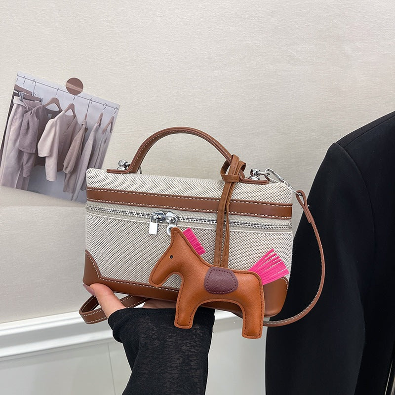 Damen elegante Handtasche mit einzigartigem tierischen Anhänger Nord Taschen