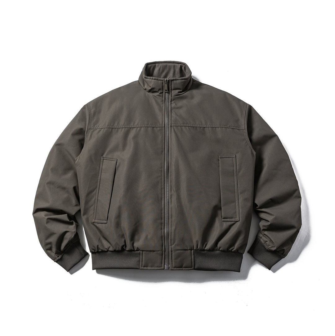 Herren Wattierte Bomberjacke im Boxy‑Cut mit hohem Stehkragen und geripptem Bund Nord Taschen