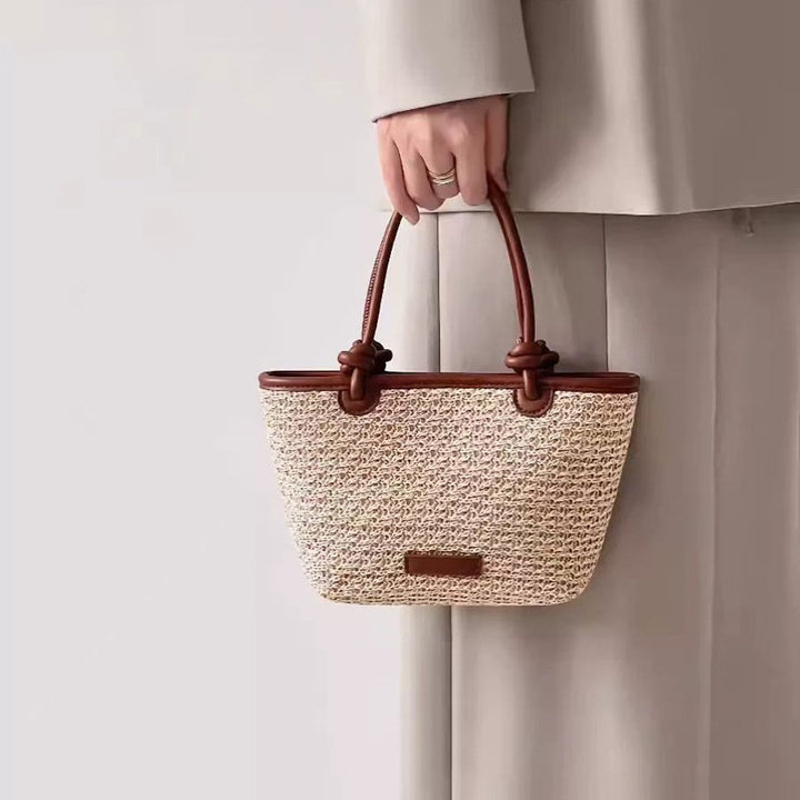 Damen geflochtene Tragetasche mit abnehmbarem Schultergurt und eleganten Lederakzenten Nord Taschen