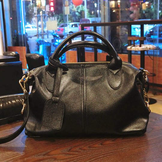 Damen Handtasche mit elegantem, strukturiertem Design und abnehmbarem Schulterriemen Nord Taschen