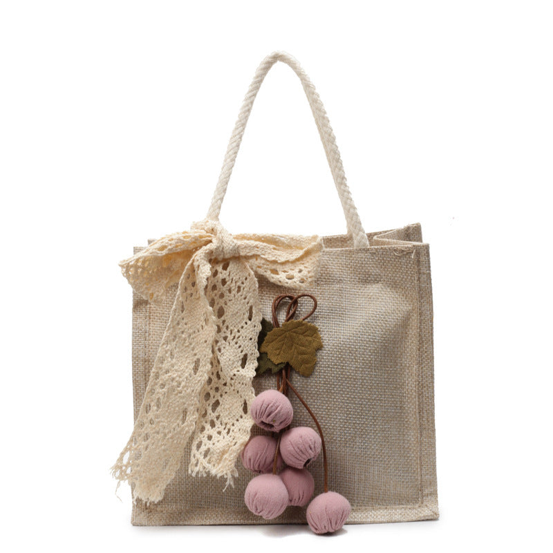 Damen Jute-Tasche mit dekorativem Spitzenband und verspielter Applikation Nord Taschen