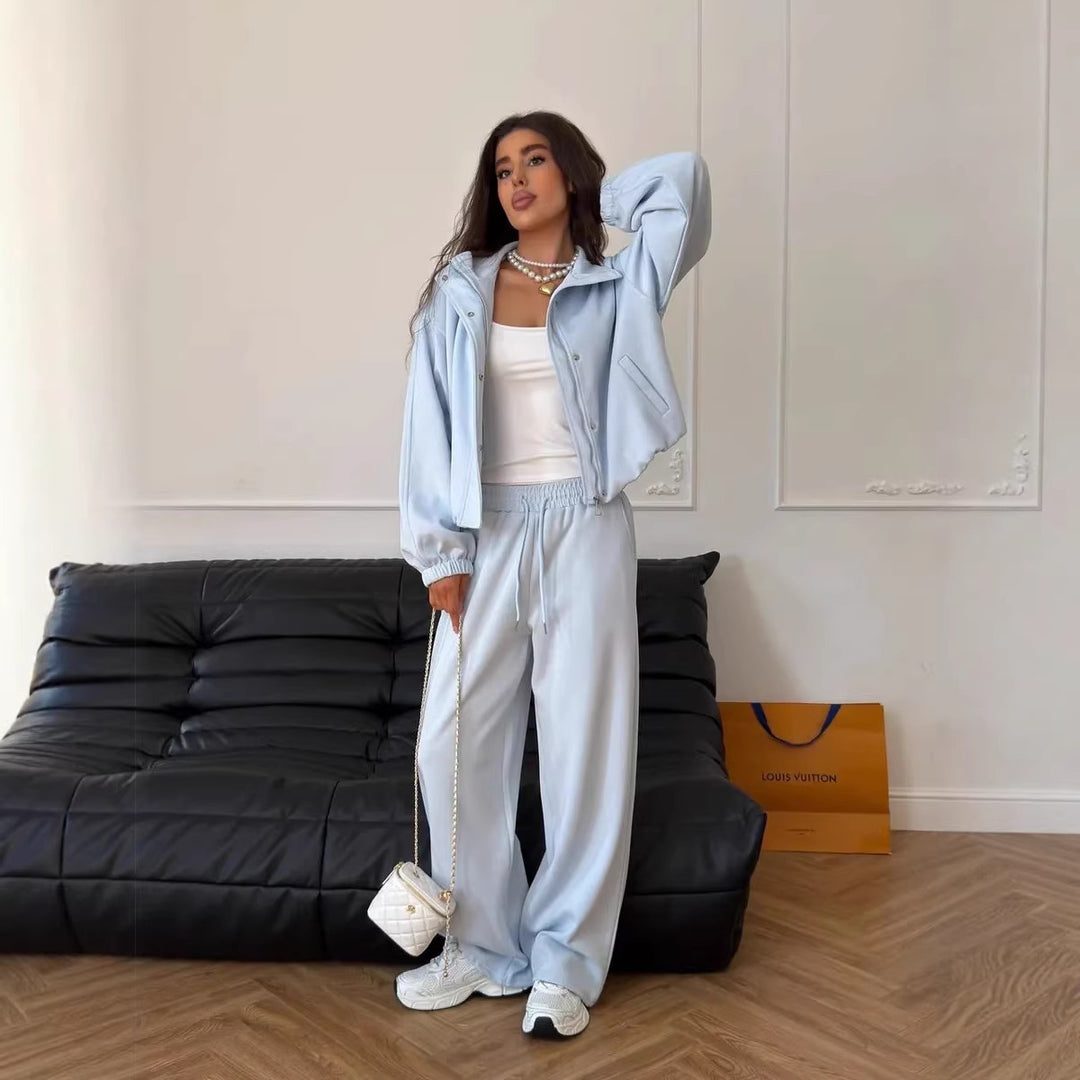 Damen gekürztes Reißverschluss-Hoodie mit Stehkragen und hochgeschnittener Kordel-Jogginghose Nord Taschen