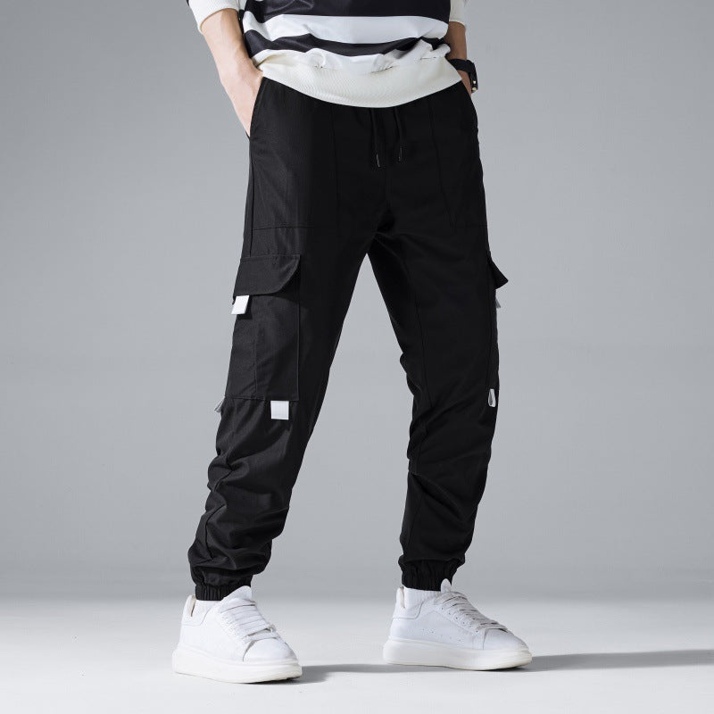 Herren Multifunktionale Cargo-Jogginghose mit Klapp‑ und Gurt-Details Nord Taschen