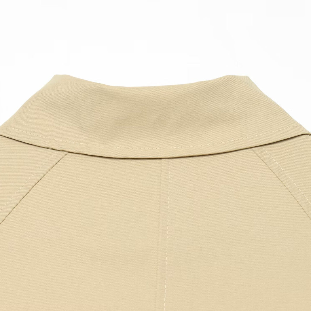 Damen Kurzblouson im Boxy‑Trenchstil mit Raglanärmeln und Hornknöpfen Nord Taschen